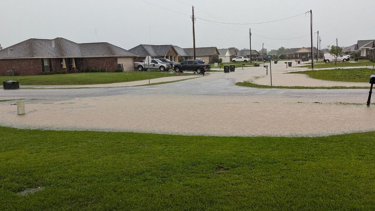 Flooding a persistent issue in Baldwin County subdivision, residents say