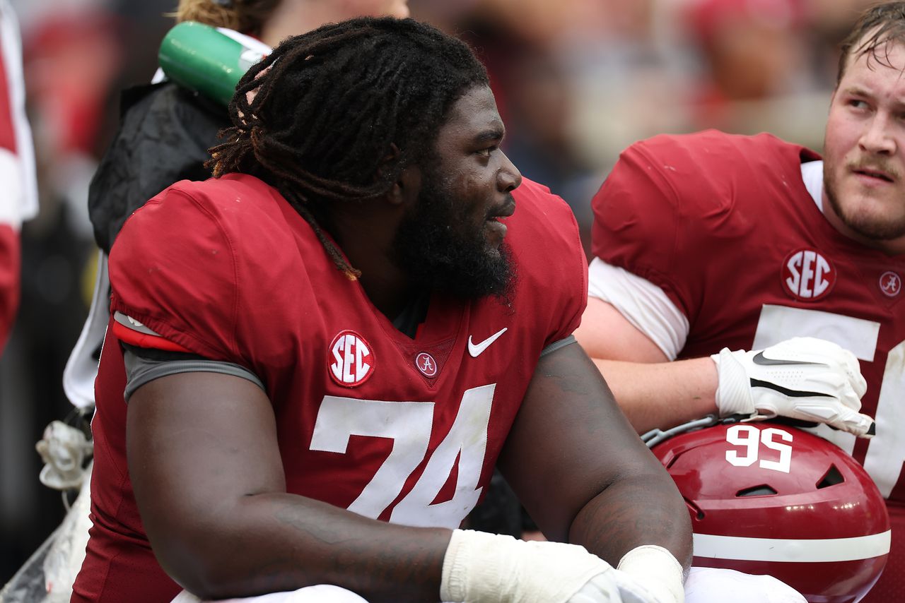 Former Alabama OL talks talent level, other âsimilaritiesâ at Florida