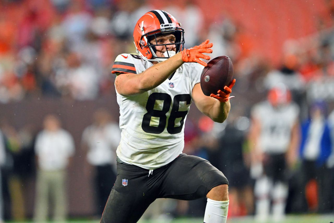 Cleveland Browns tight end Miller Forristall celebrates after a first-down reception