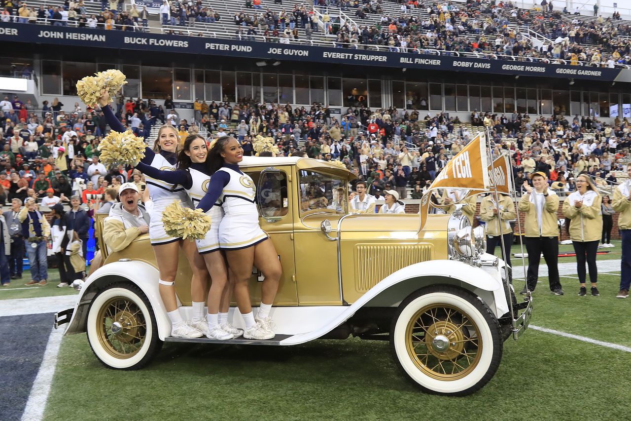 Georgia Tech sells stadium naming rights to car company