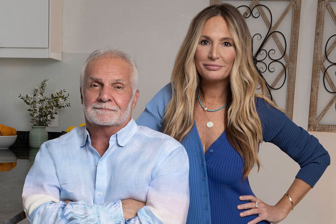 How to watch âCouch Talk With Captain Lee and Kateâ, where to stream