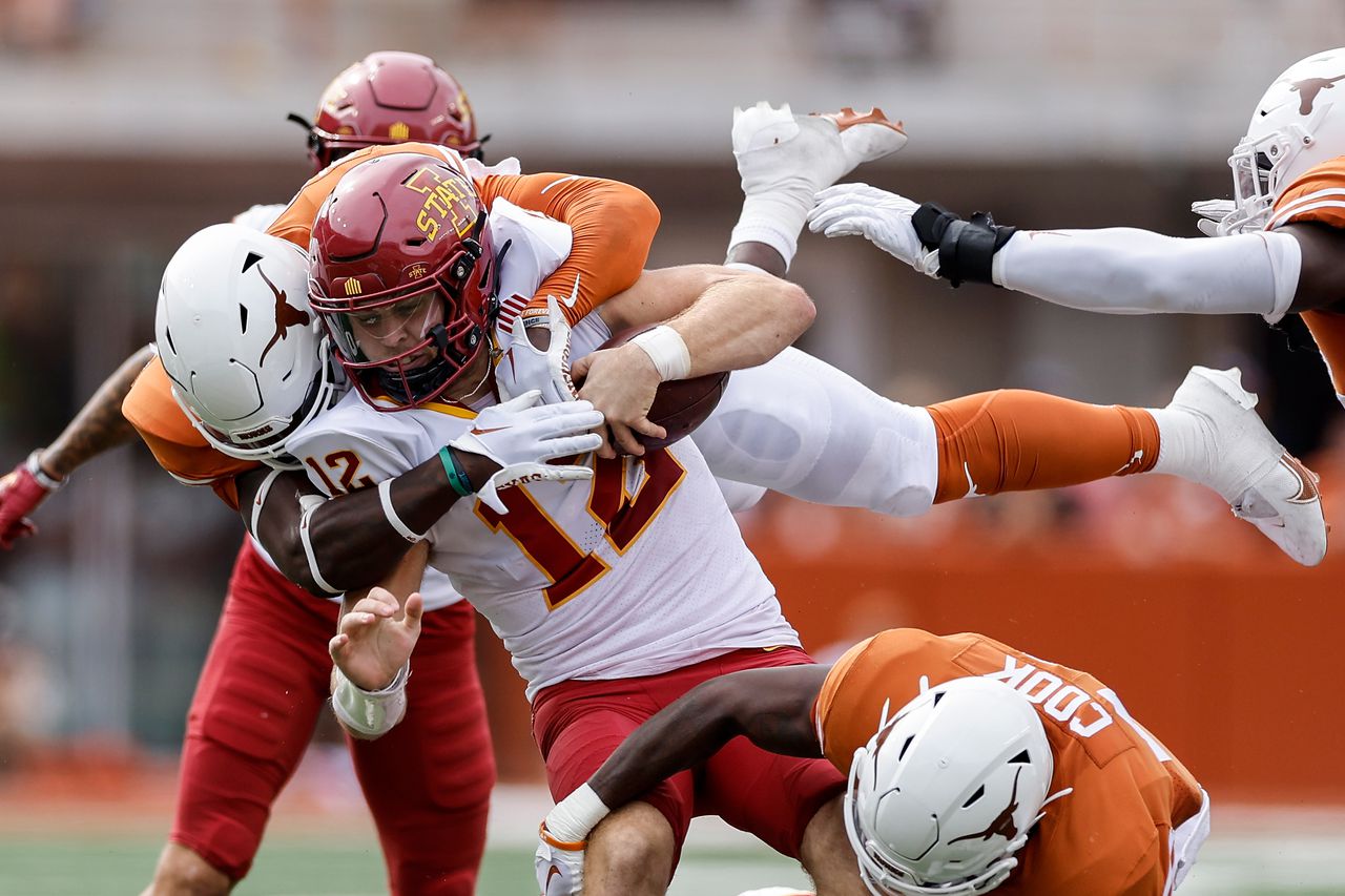 Iowa State QB Hunter Dekkers accused of placing 26 bets on Cyclones sports, including football