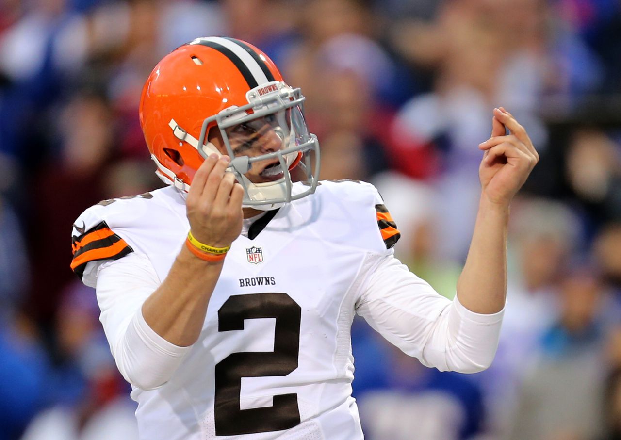 Johnny Manziel wants Reggie Bush to get Heisman back, cites timing of âillegal activitiesâ