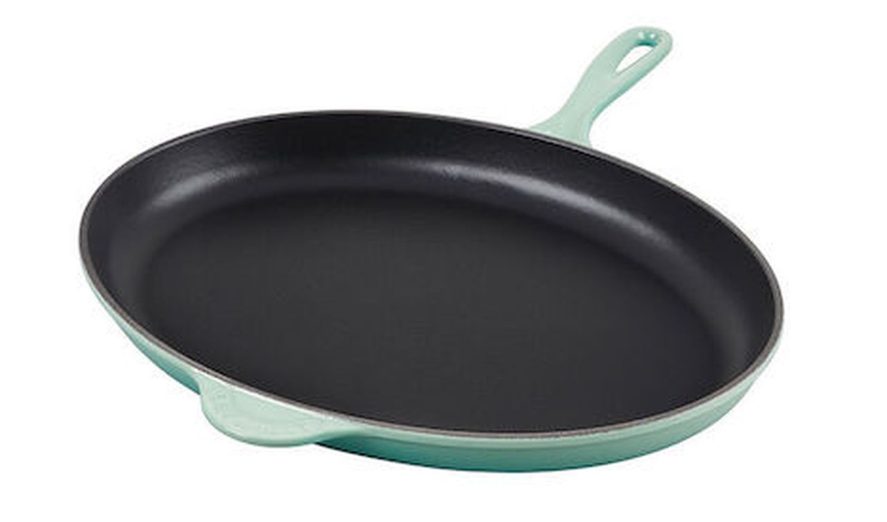 Traditional Oval Skillet