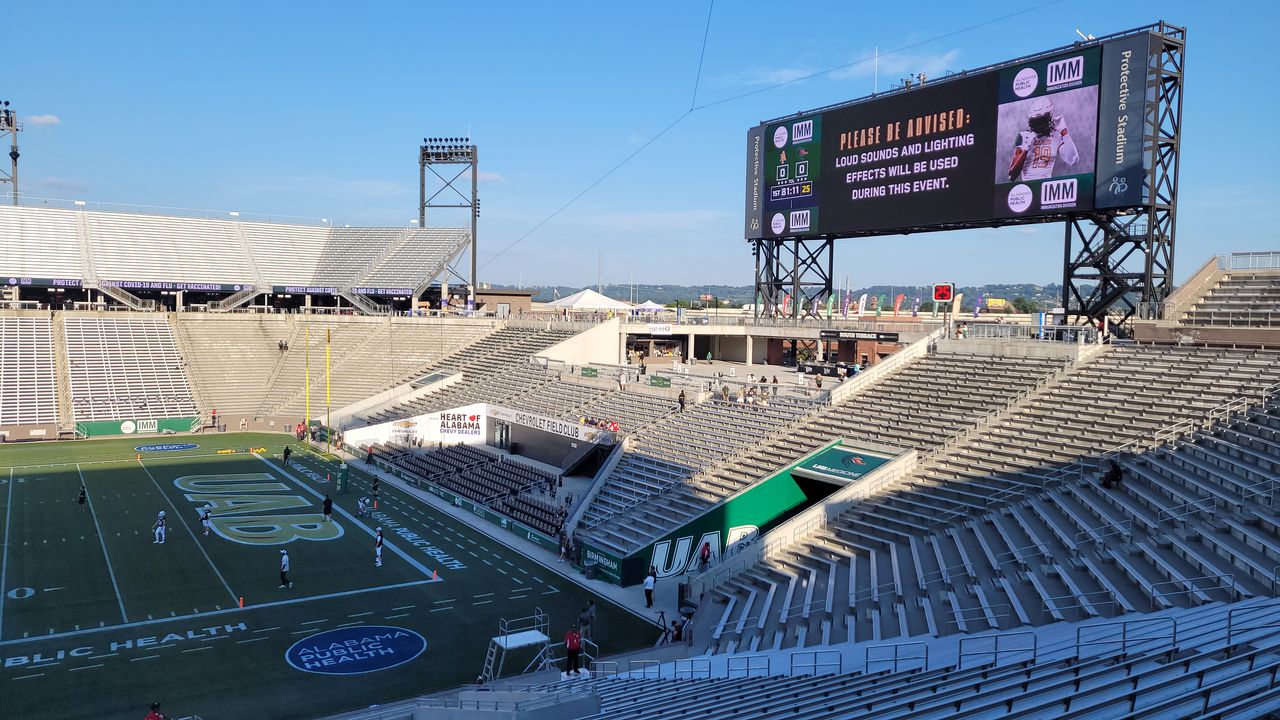 Live updates from UABâs season opener against North Carolina A&T