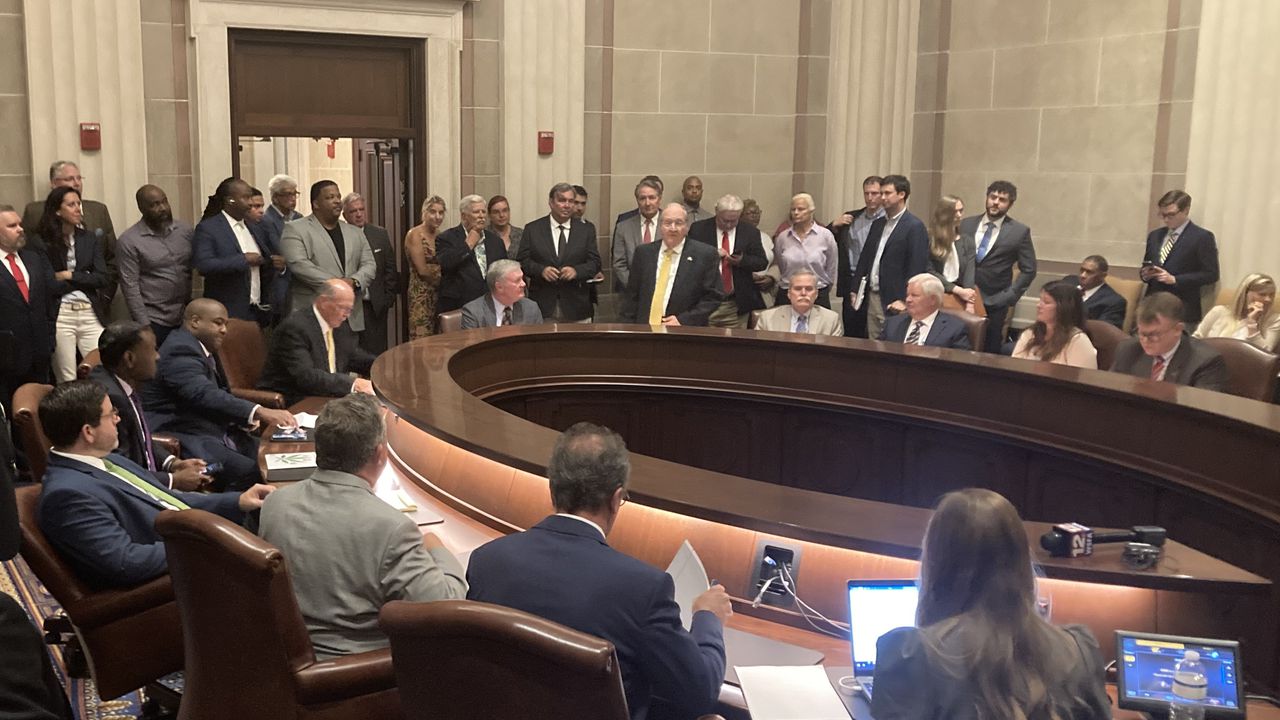 Medical Cannabis Commission to award new business licenses
