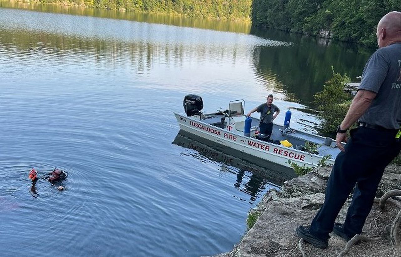 Nigerian University of Alabama student, 18, drowns after jumping off Tuscaloosa lake cliff