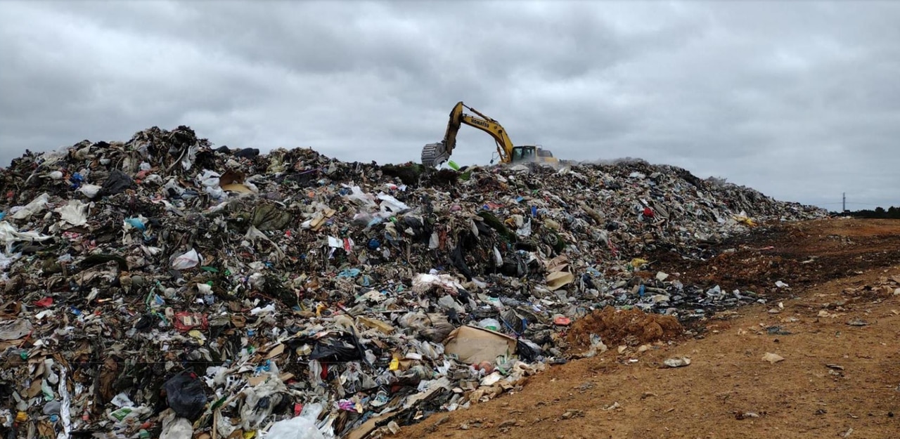 One of Alabamaâs largest landfills fined $138,000 after hazardous waste found in âopen pitsâ