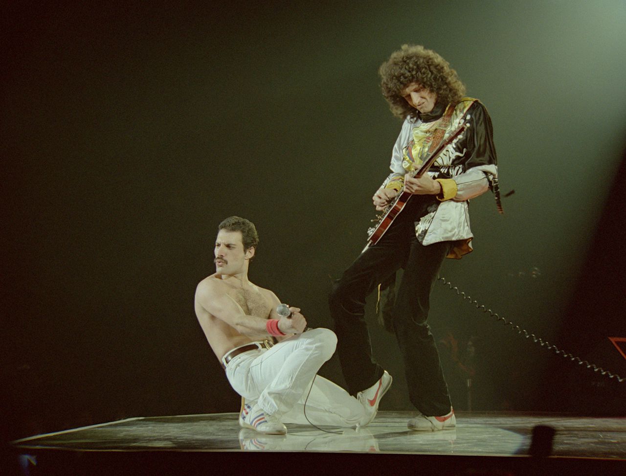 Queenâs âFat Bottomed Girlsâ left off new âGreatest Hitsâ release: âItâs woke gone madâ