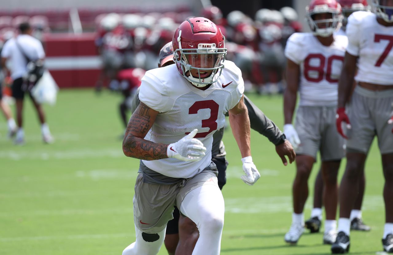 Saban: âLess dropsâ in 2nd scrimmage for Alabama wide receivers