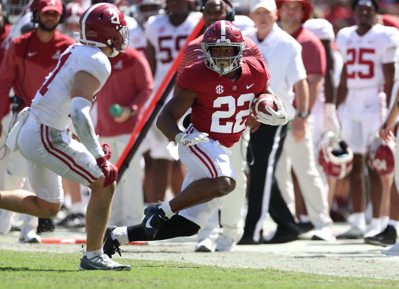 Saban: Freshman RB misses Alabama scrimmage, out âa few daysâ with injury