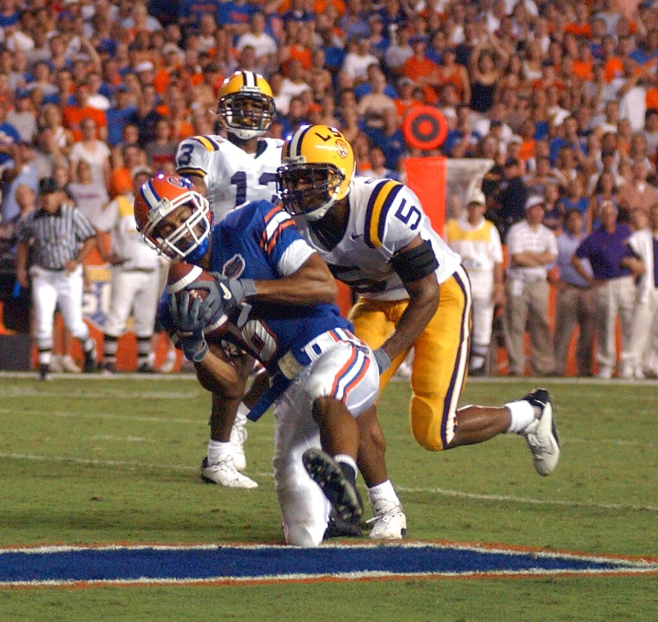 Florida wide receiver Taylor Jacobs catches a touchdown pass