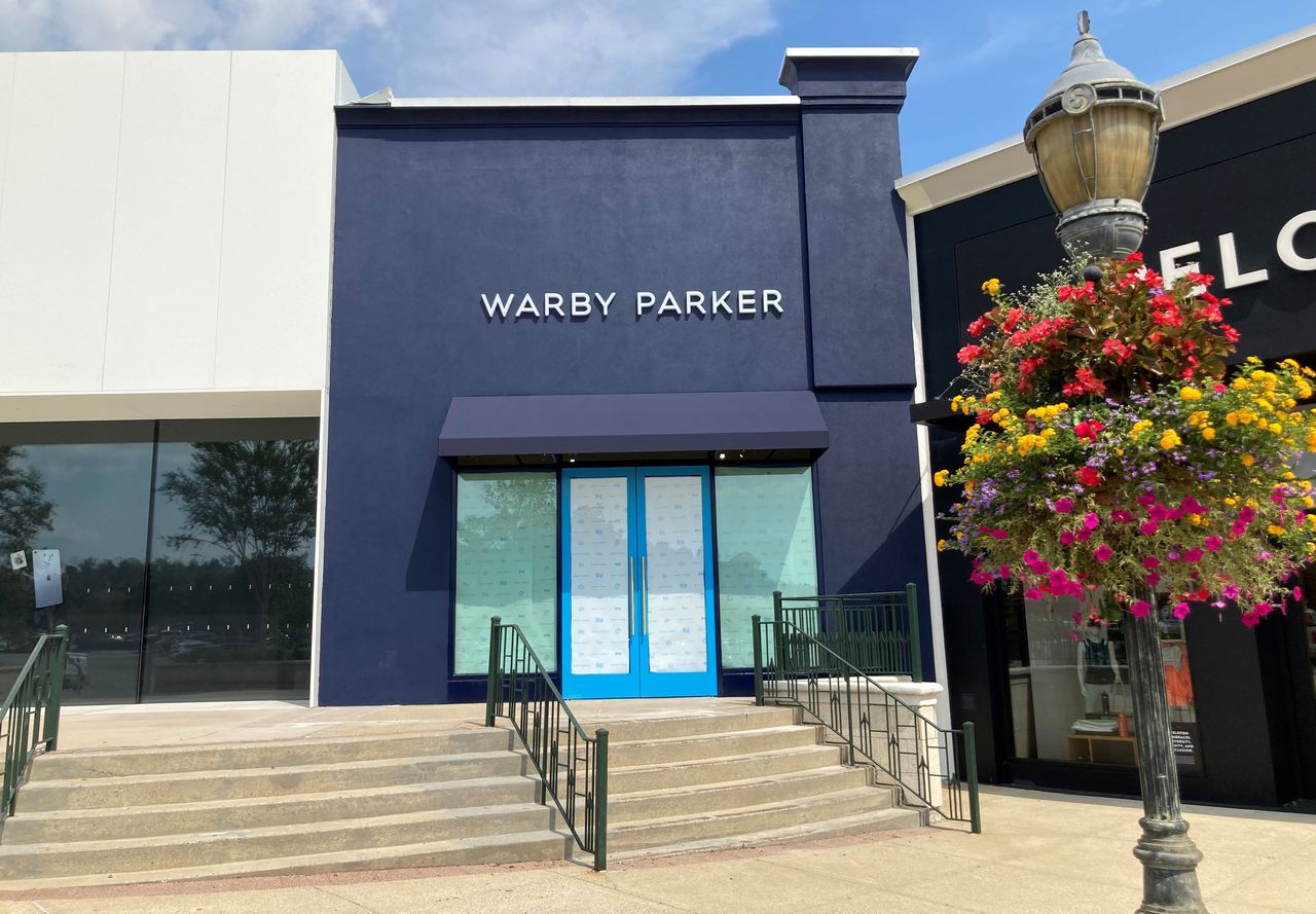 Warby Parker to open second Alabama location at Birminghamâs The Summit