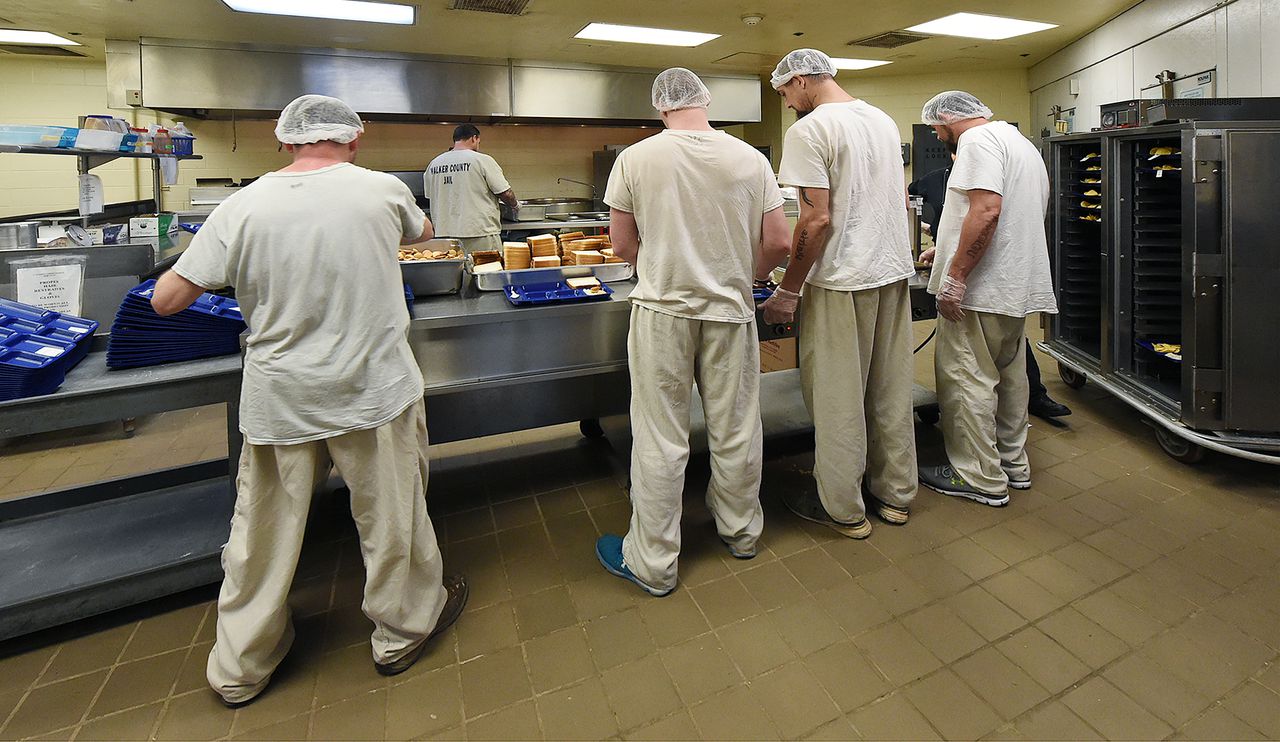 Sheriff Nick Smith gives tour of Walker County Jail