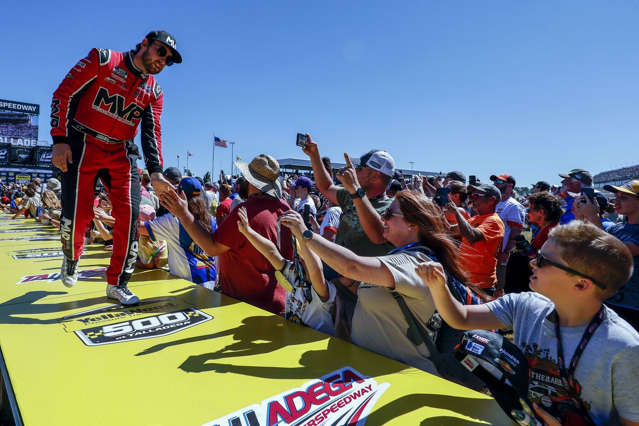 What TV channel is NASCAR at Brickyard on today? Live stream, how to watch online, time