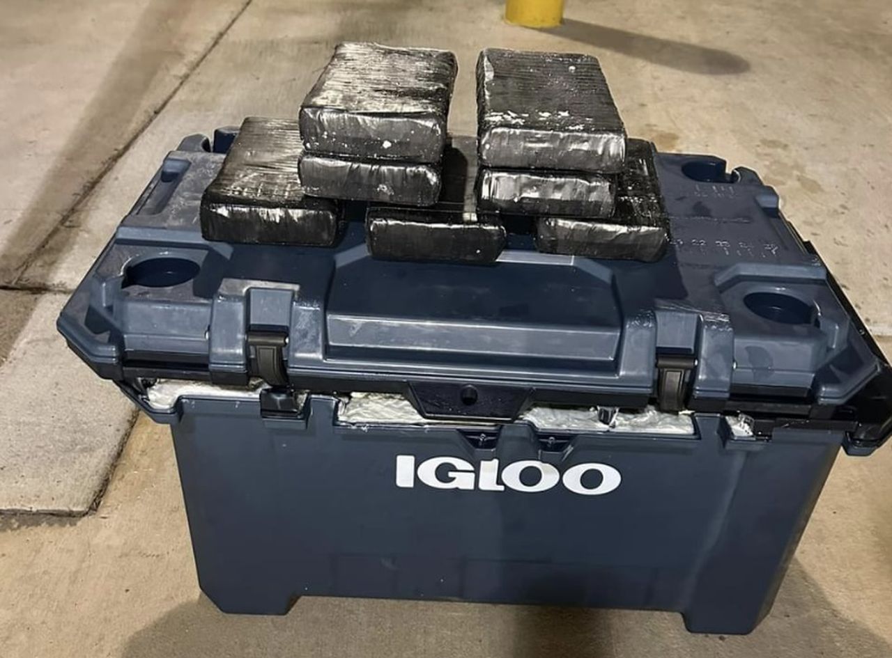 7 kilos of cocaine found hidden in Igloo cooler during traffic stop on Alabama interstate