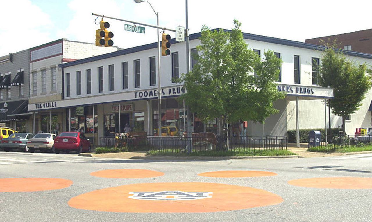 Toomer's Drugs