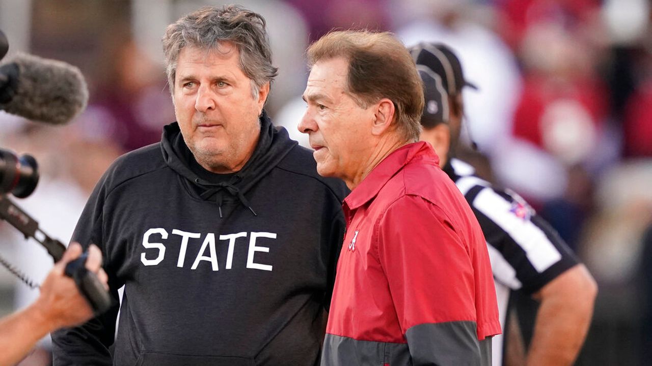 âI loved Mike Leachâ: Nick Saban talks late Mississippi State coach