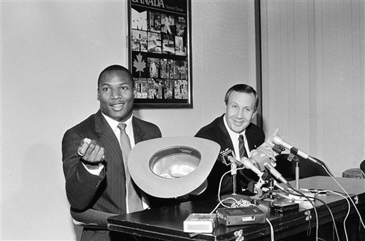 âIâm not going to beat around the bushâ: How Pat Dye earned the commitment of Bo Jackson