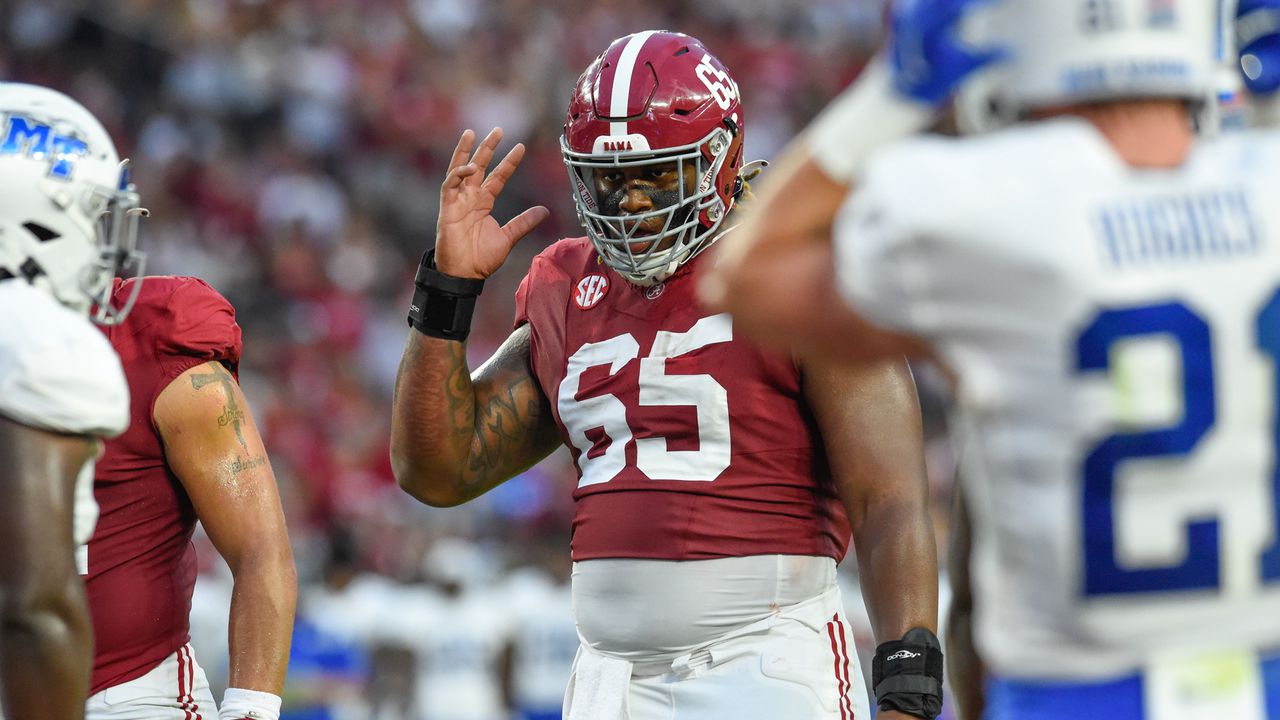 âTrench Kingâ JC Latham is here to help Alabama football reestablish its rule