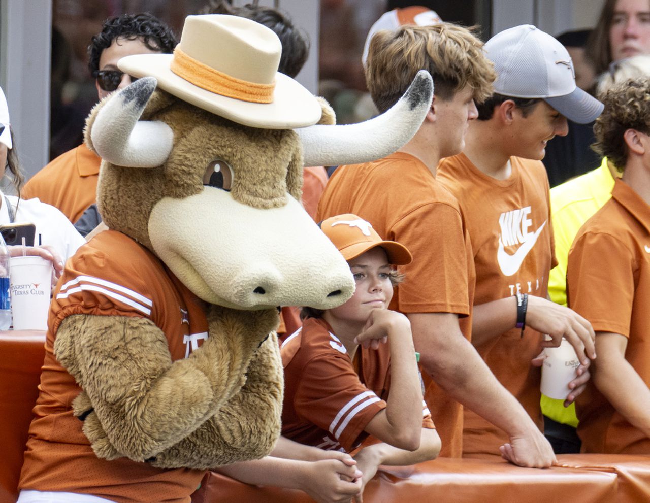 BEVO Mascot, Young Texas Fan