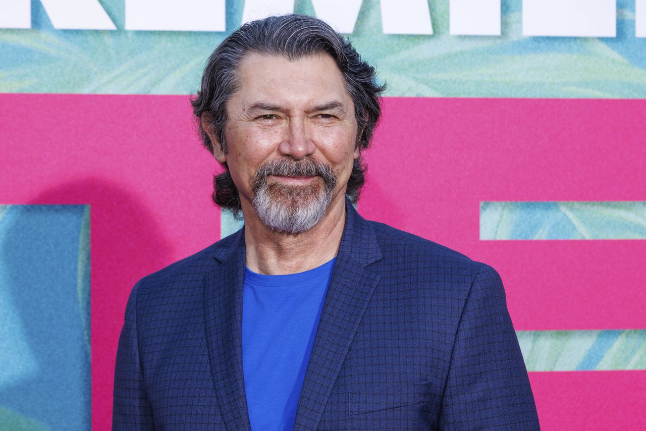 Lou Diamond Phillips