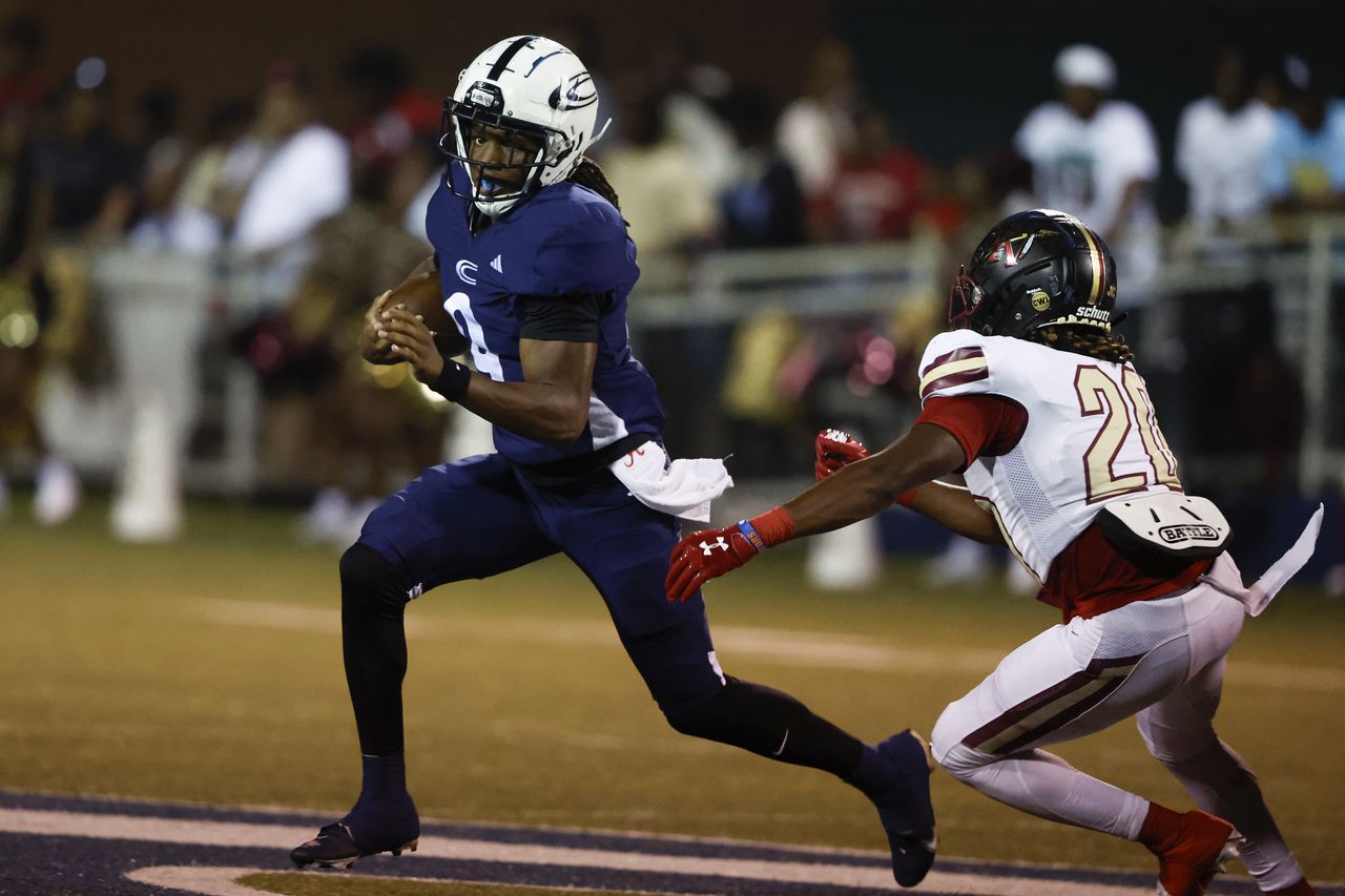 Alabama commit Jaylen Mbakwe accounts for 5 TDs in Clay-Chalkville rout of Pinson Valley