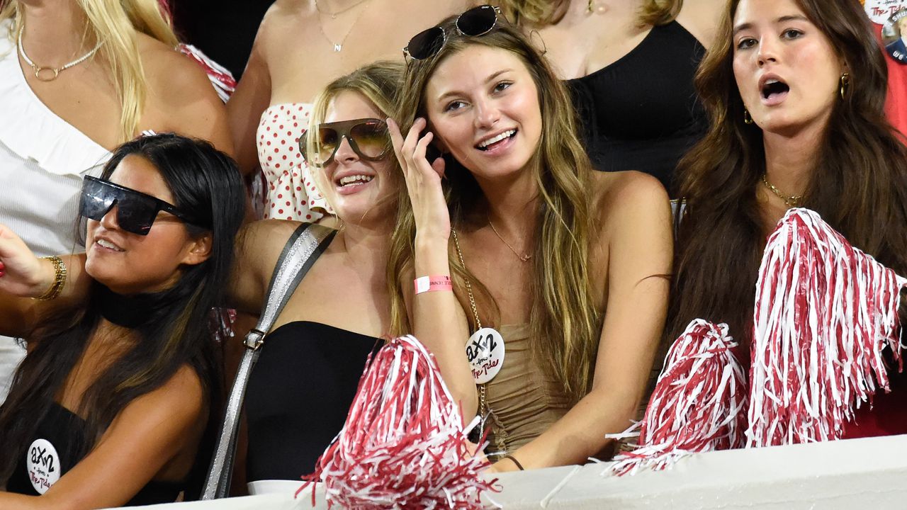 Alabama Fans in the Stands 2023: MTSU