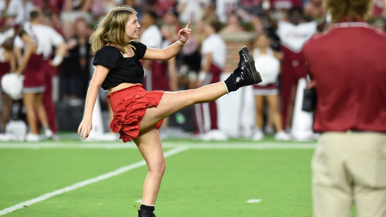 Alabama Fans in the Stands 2023: MTSU