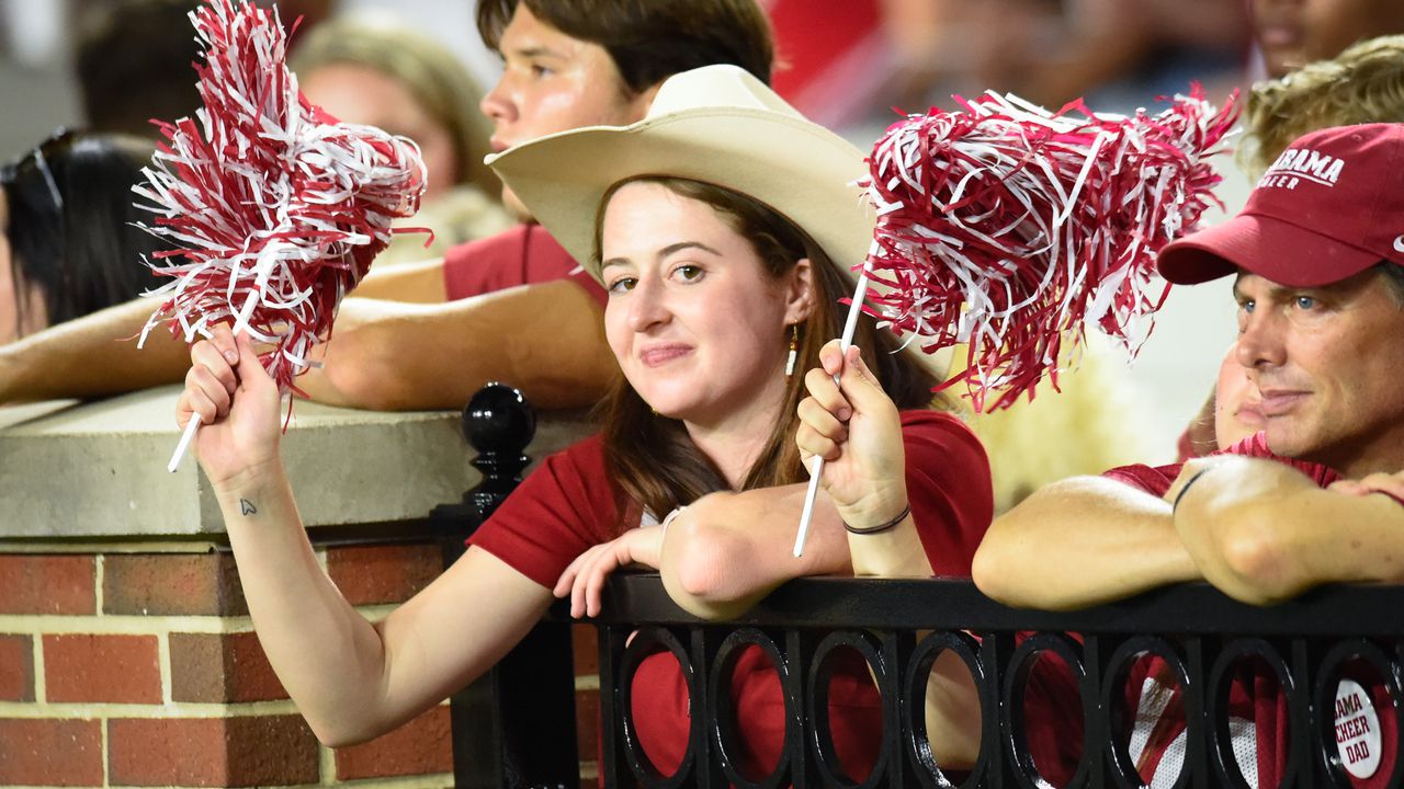 Alabama Fans in the Stands 2023: MTSU