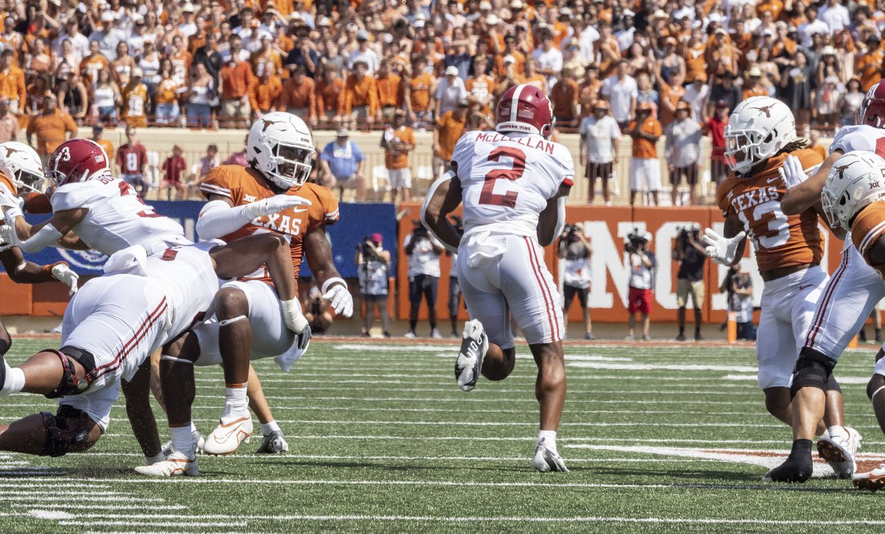 Alabama-Texas just âthe next gameâ for Milroe and McClellan despite Longhorn roots