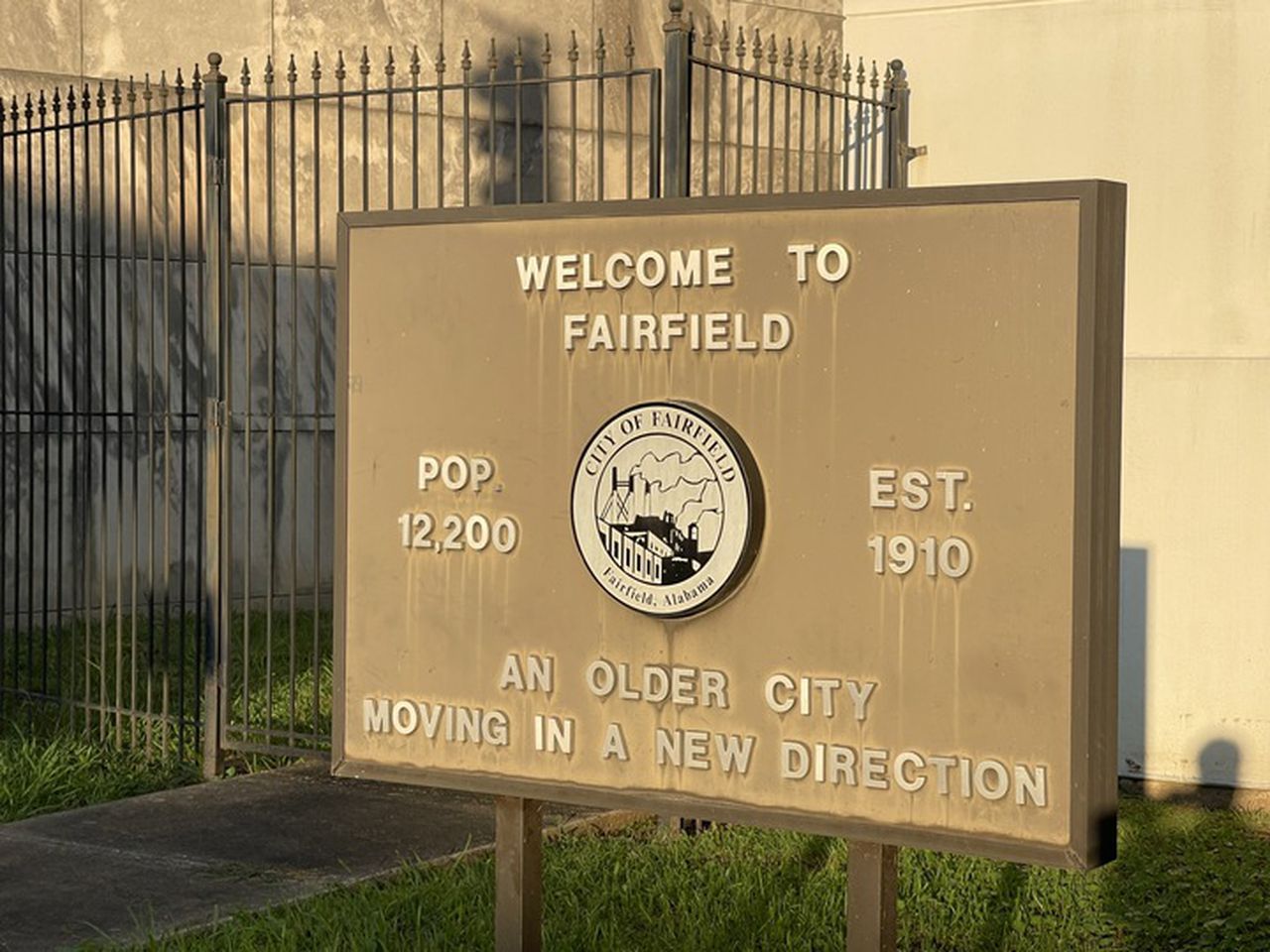 Fairfield sign