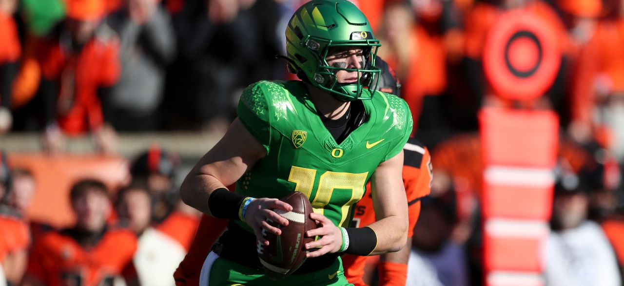 Bo Nix can be himself at Oregon, felt Auburn legacy pressure: âThis school has changed my lifeâ