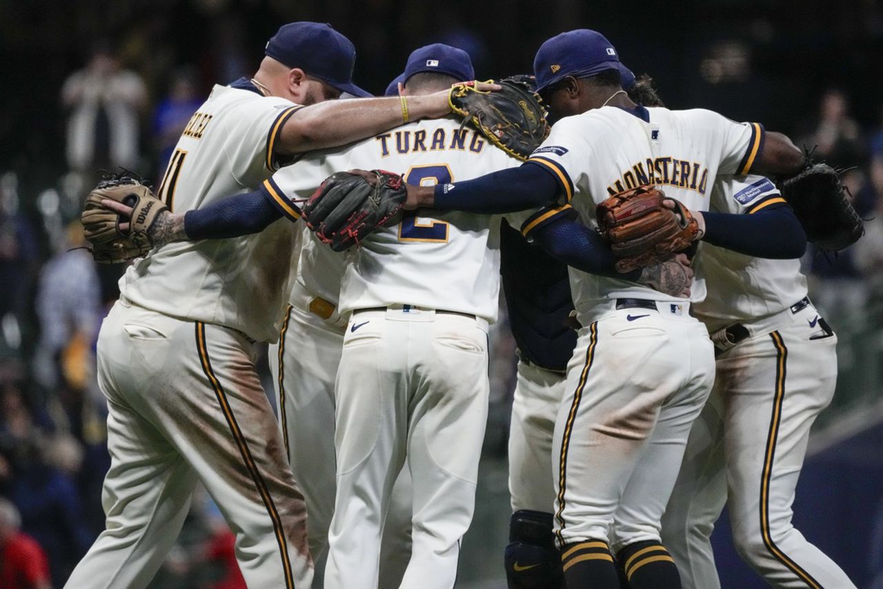 Cardinals-Brewers 2023 live stream (9/28), watch online