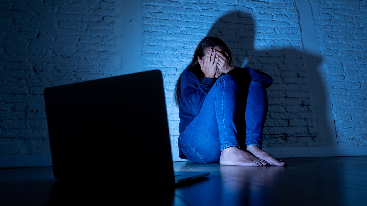 DA warns about cyberbullying after Alabama 10-year-old pushed to kill herself