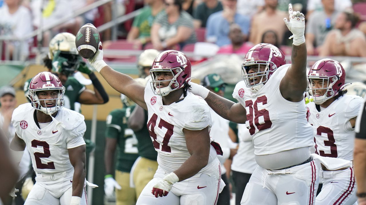 Defense bails out Alabama offense, gets closer to âstandardâ against USF