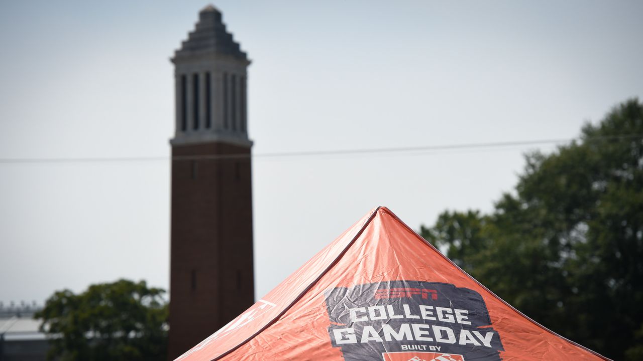 ESPN stars take over Tuscaloosa ahead of Alabama-Texas game