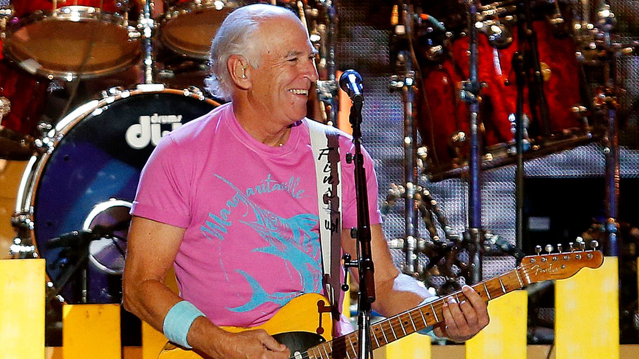 Floridaâs DeSantis orders flags flown at half-staff in honor of Jimmy Buffett