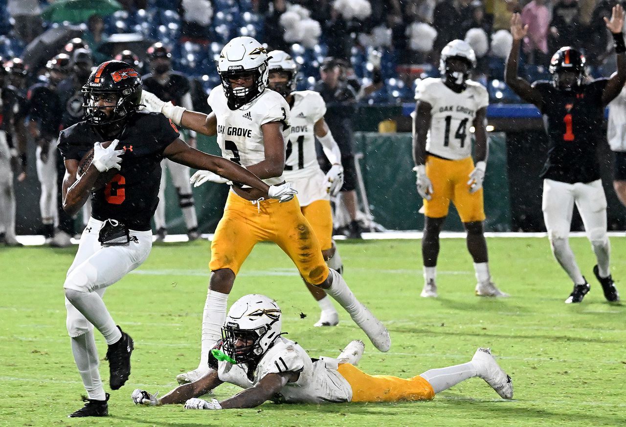 Hoover falls to 0-2 for first time since 2014 after loss to Mississippi team