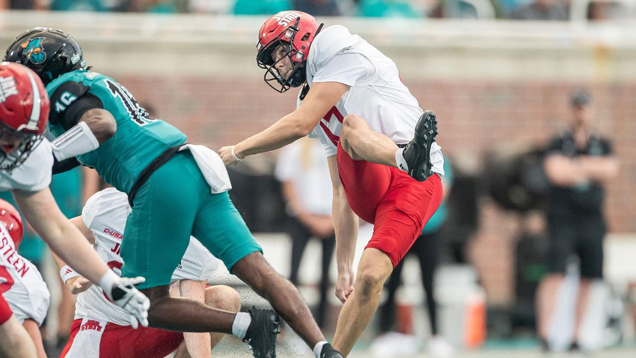 Jacksonville State falls 30-16 at Coastal Carolina