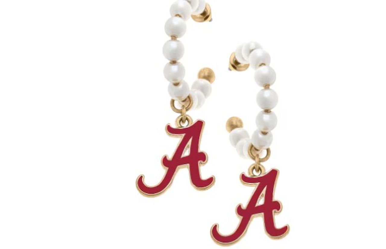 Alabama pearl necklace
