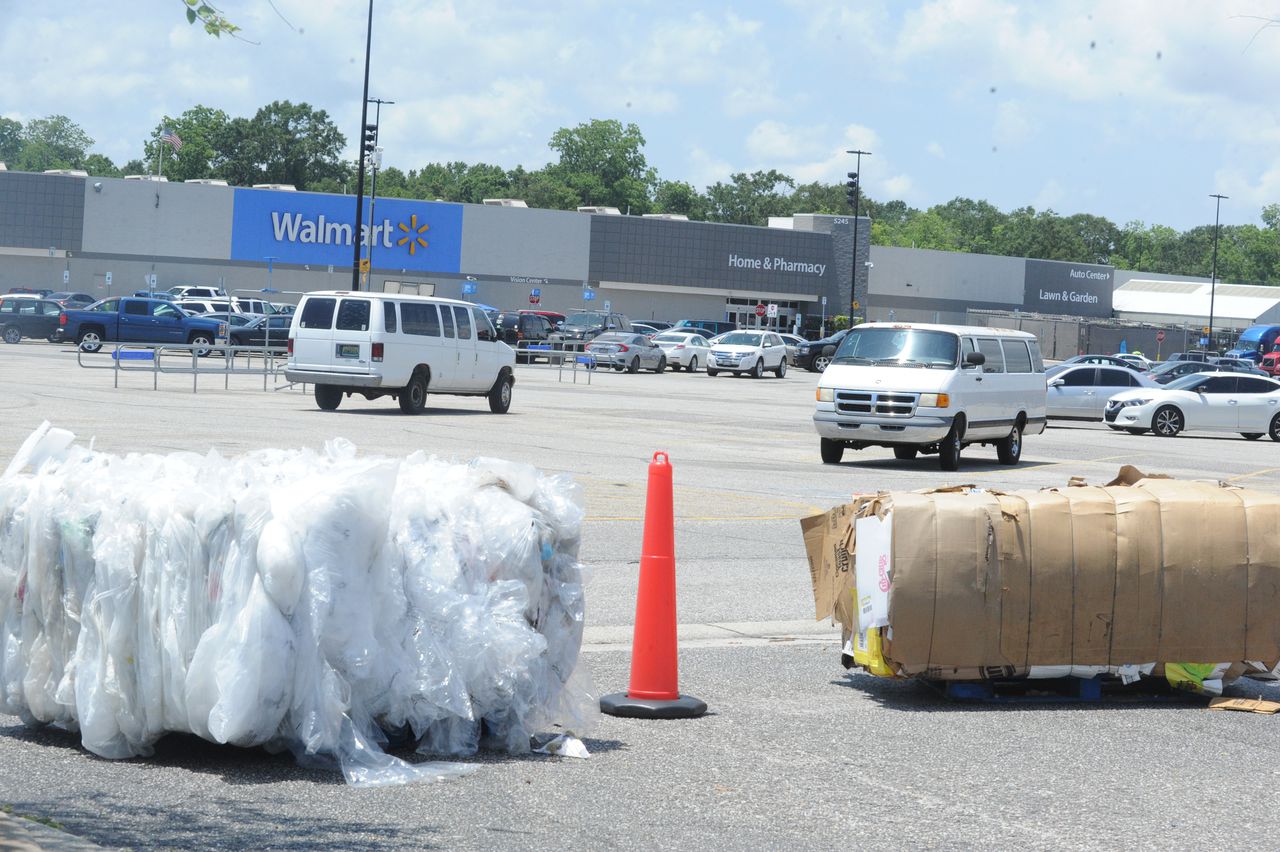 Man involved in Gulf Coast Walmart fires gets 15-year prison sentence