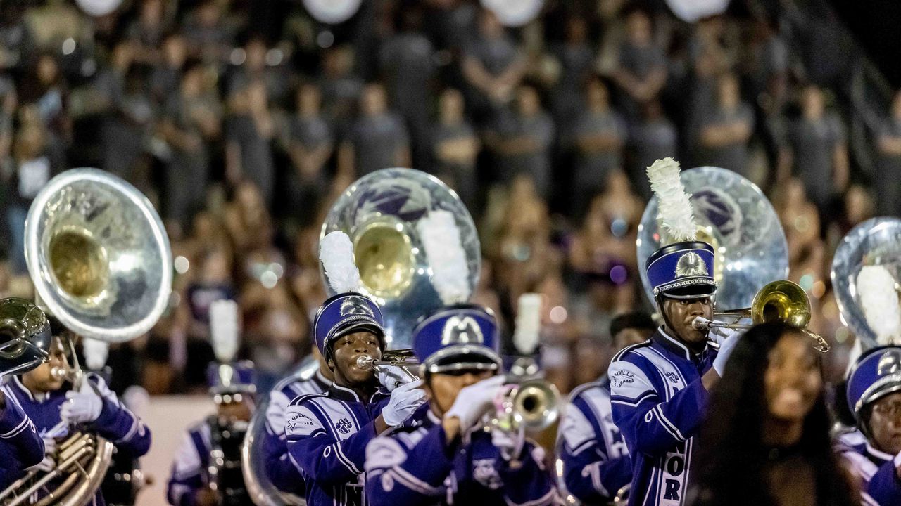 Minor High School band director tased, arrested after Birmingham police order him to end performance