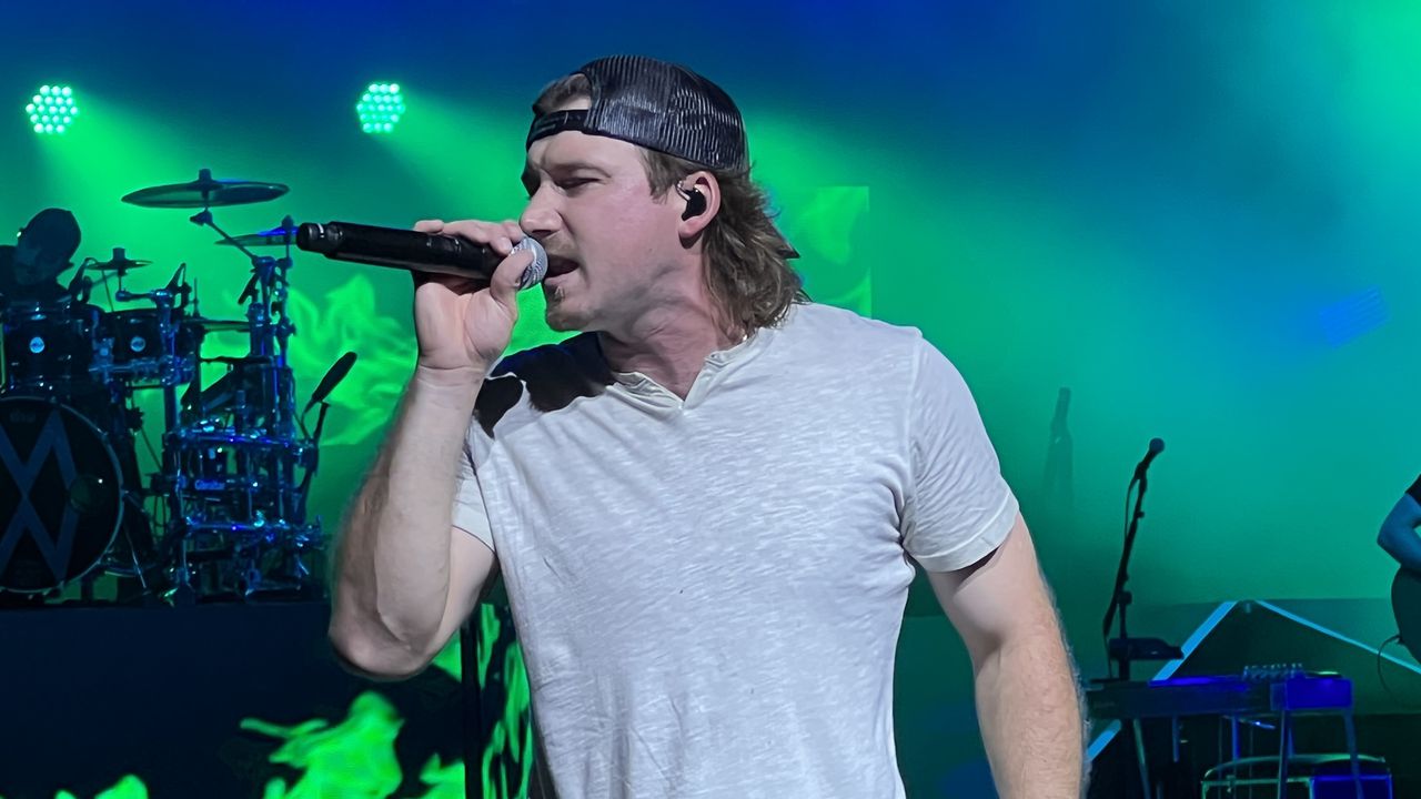 Morgan Wallen concert porta-potty brawl: College student fights alongside mother in Pittsburgh