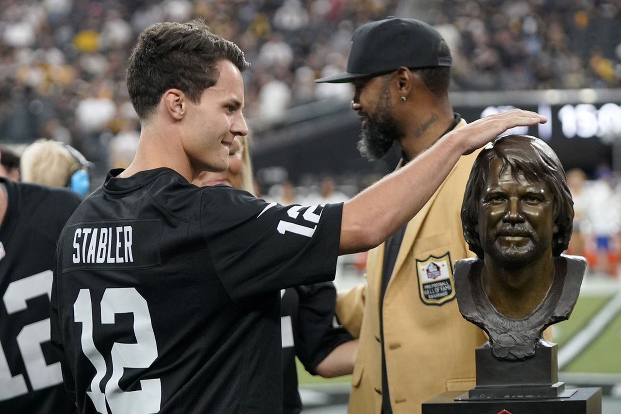 Pro Football Hall of Fame presents Ken Stablerâs ring