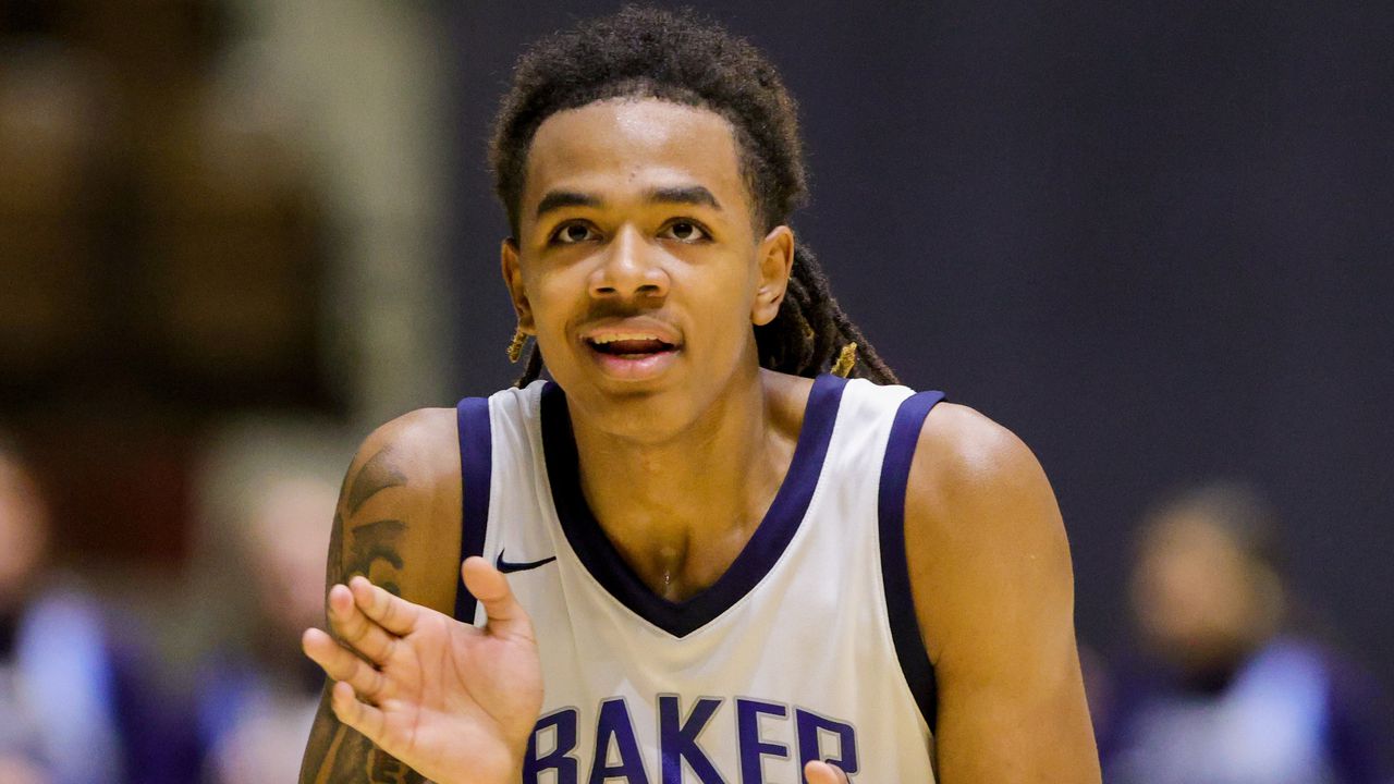 Reigning Alabama Mr. Basketball Labaron Philon commits to Kansas
