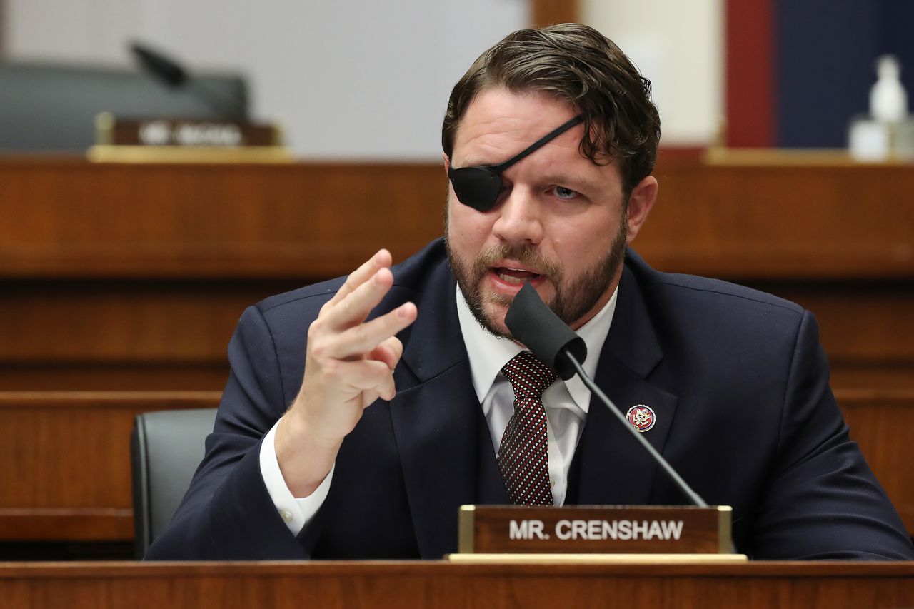 Republican Dan Crenshaw texts heâs âgoing to tear apartâ Tuberville for promotions hold