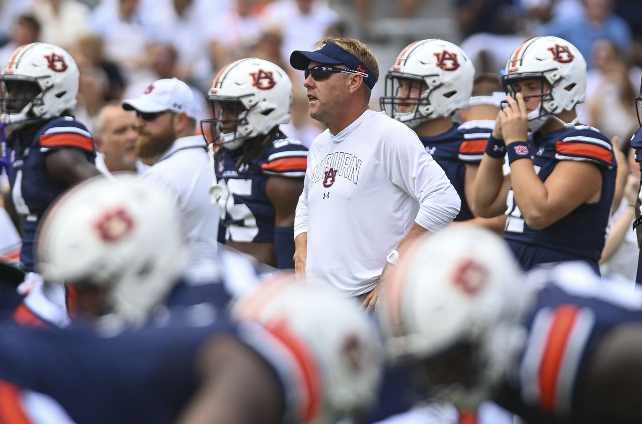 Road game at Cal creates a game week that's a 'little different' for Auburn