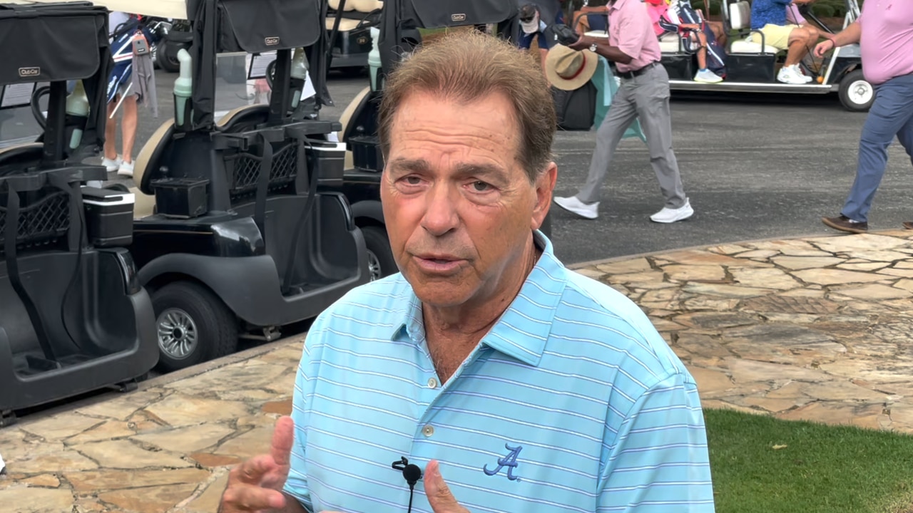 Sabanâs mom once called practice to boast about golf shot; Coach talks about his secret hole-in-one