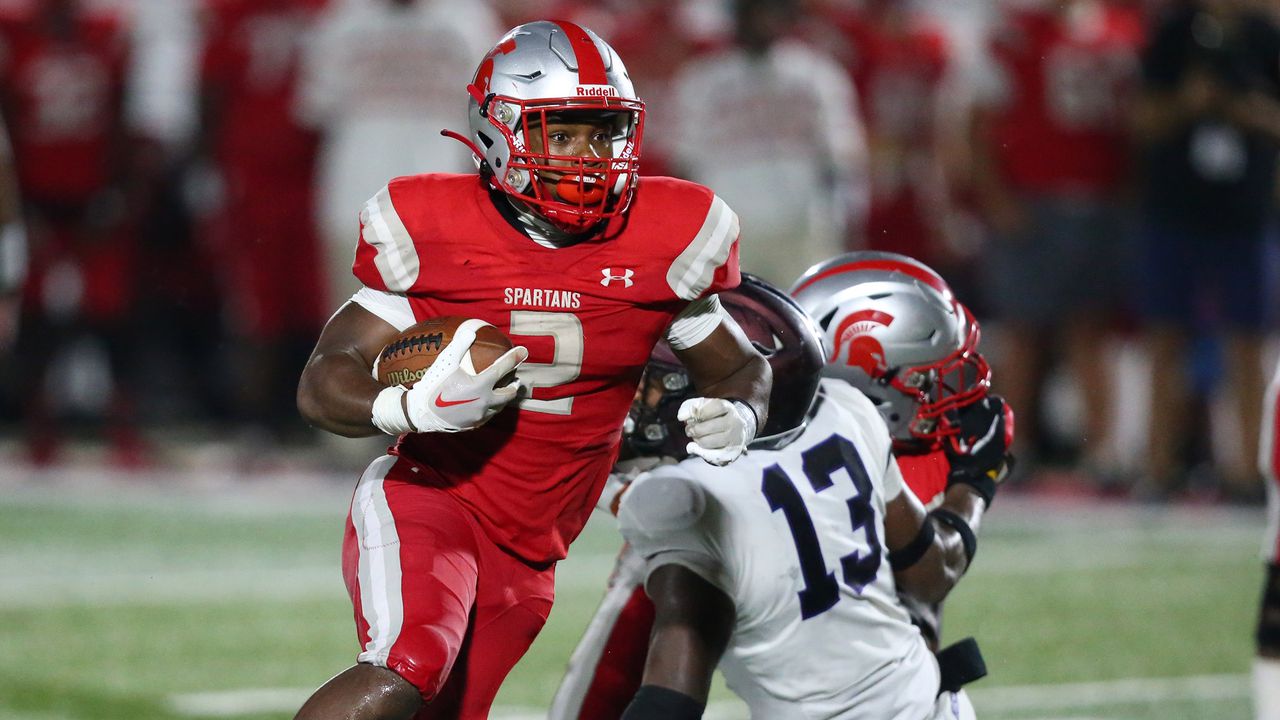 Santae McWilliams' 4 TDs help 6A No. 1 Saraland rout Murphy